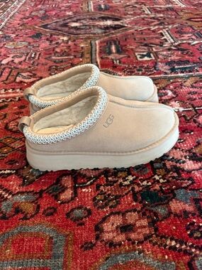 UGG Women's Cream Suede Slip-On Shearling Clog